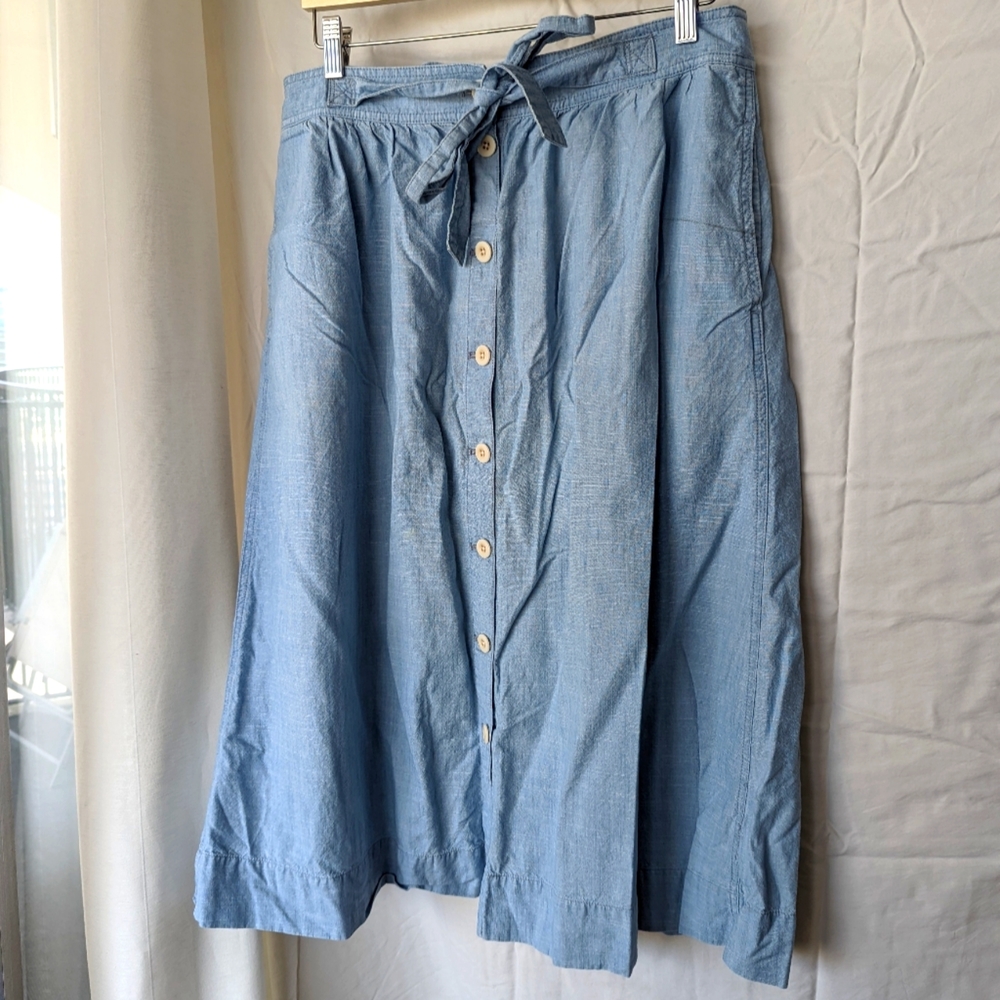 Madewell Tie Palisade Button-Front Midi Skirt in Chambray